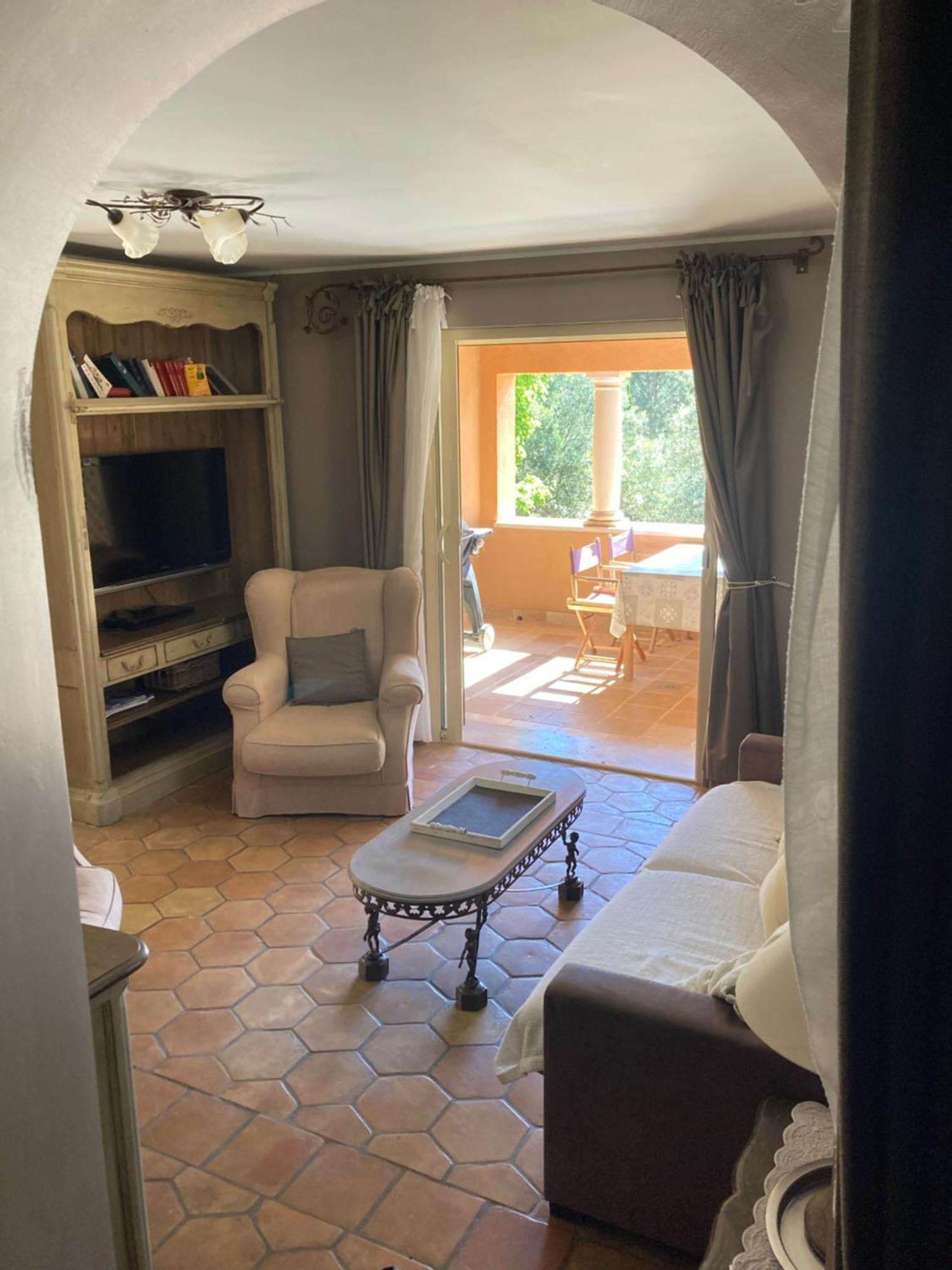 Appartement Le Patio à Laouque Extérieur photo